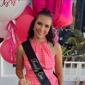 Meet your Posher, Abbie